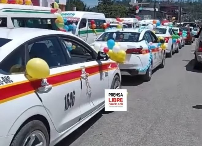 Más de 2 mil vehículos recorren San Cristóbal por el Día del Chofer