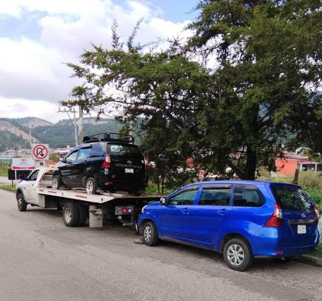 Sancionan dos unidades irregulares en San Crist&oacute;bal de Las Casas