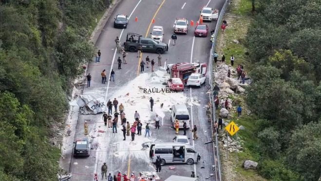 Difunden lista de lesionados por accidente en la autopista San Cristóbal–Tuxtla; reportan un fallecido