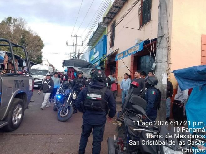 Polic&iacute;a Municipal atiende reporte y brinda orientaci&oacute;n a afectados en barrio de Mexicanos