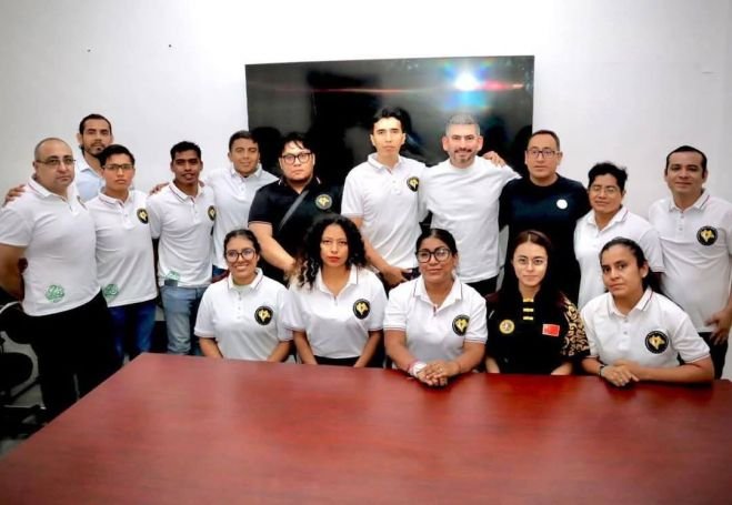 Presentan calendario anual de la Asociación Chiapaneca de Wushu