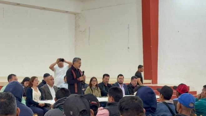 Fiscalía de Justicia Indígena se reúne con autoridades ejidales de Las Margaritas