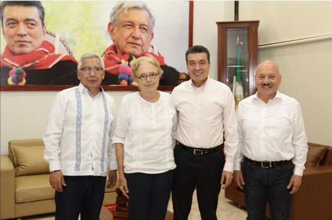 Chiapas y la Federaci&oacute;n consolidan estrategias para garantizar acceso a servicios de salud